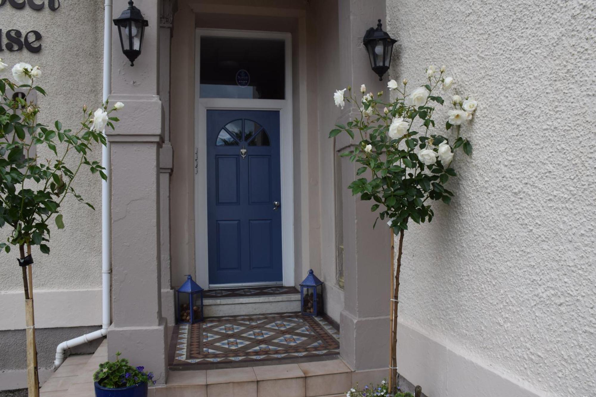 One Marine Place Port Bannatyne Екстер'єр фото